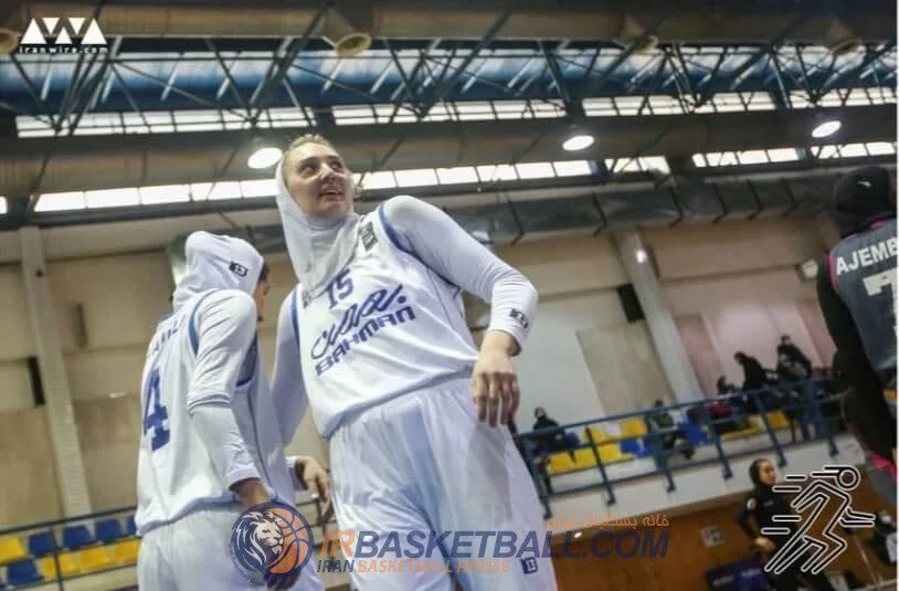 آنا بهشتیان بازیکن دو تابعیتی که بزودی در تیم ملی بسکتبال دختران ایران بازی خواهد کرد.