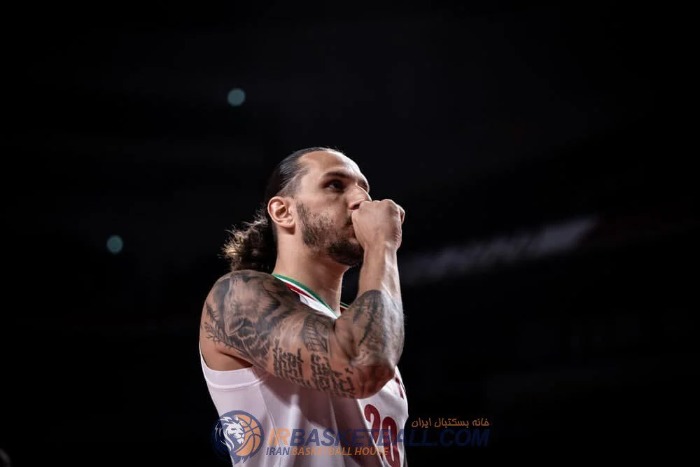 من کشور دارم پس حرف می‌زنم