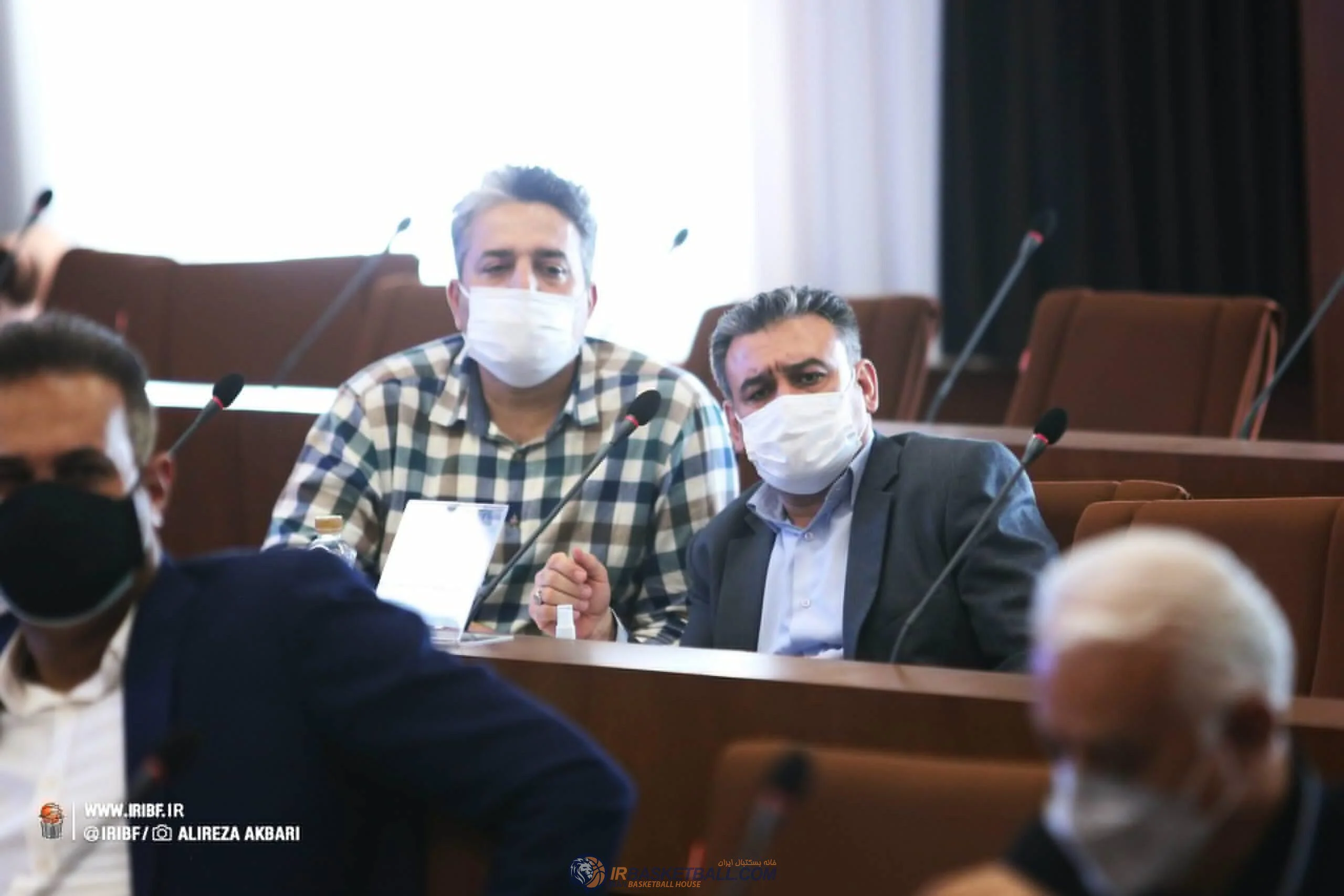 حرکت آرام سپاهان در بسکتبال زاینده رود / نظافت در کنار خسروی