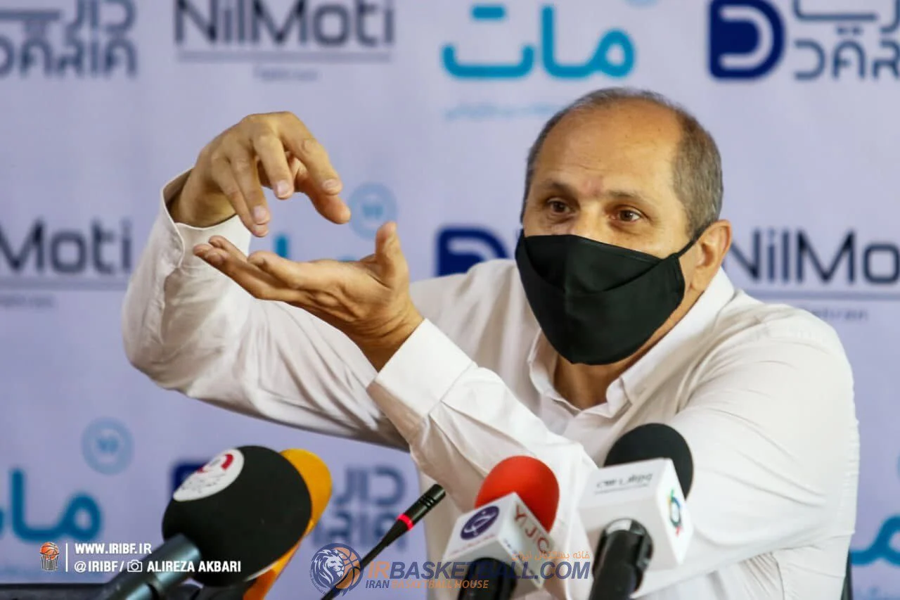 نگرانی هاشمی، نگرانی همه ماست / سرمربی تیم ملی: با آبروی بسکتبال بازی نمی‌کنم
