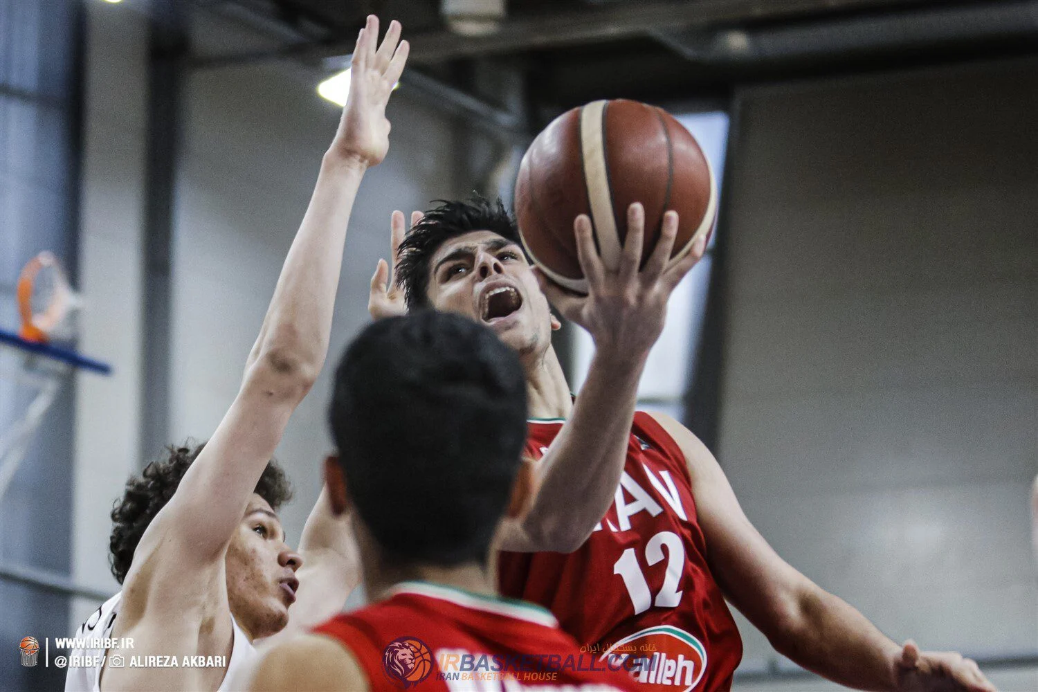 از آموزش در پارکینگ تا مبانی آموزش در بسکتبال / در مورد «تیم‌های پایه‌ای» ندید صحبت نکنیم / کاله – مهرام پیشرو در «پایه – ملی»