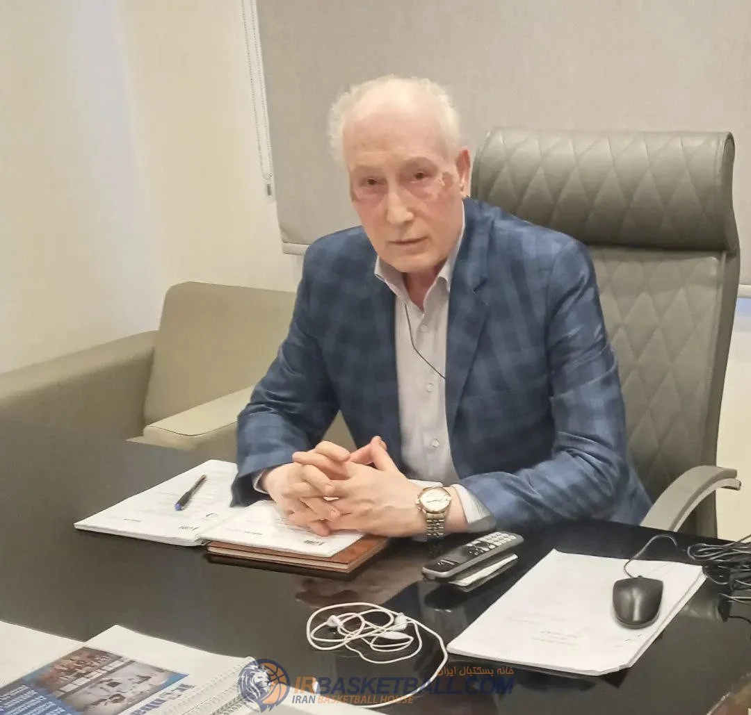 کارشناس بسکتبال : تغییرات مثبتی در فدراسیون ندیدم / نتایج تیم‌ها گویای عملکرد ضعیف است