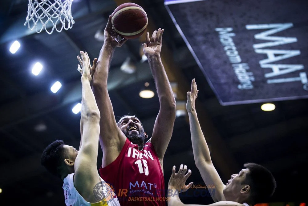 با 30 تا به استرالیا می‌بازیم «جوانگرایی» کردیم، به چین در تهران می‌بازیم «خوب بازی کردیم» / برای آقای کارشناس بسکتبال و خانم خبرنگار همه چی گل و بلبل است