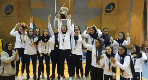 روایت یک شاهد عینی از عصر جدید بسکتبال بانوان / پایان سفر عشقآباد با یک اتفاق شیرین 4 روایت یک شاهد عینی از عصر جدید بسکتبال بانوان / پایان سفر عشقآباد با یک اتفاق شیرین