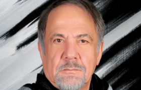 سر داده در سکوتی …