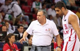 عملکرد بدون دفاع مربیان خارجی در فدراسیون بسکتبال / چرا هر 6 ماه یک مربی به اسم «کمک به پایه‌ها» تغییر می‌کند؟